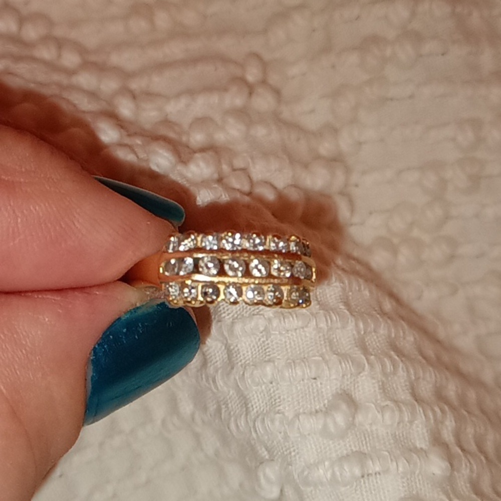14 Kt ylw gold 3 row prong set & Channel set diamond ring. 24 diamonds .5 cttw